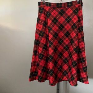 Le Blazer Women’s vintage plaid wool skirt
